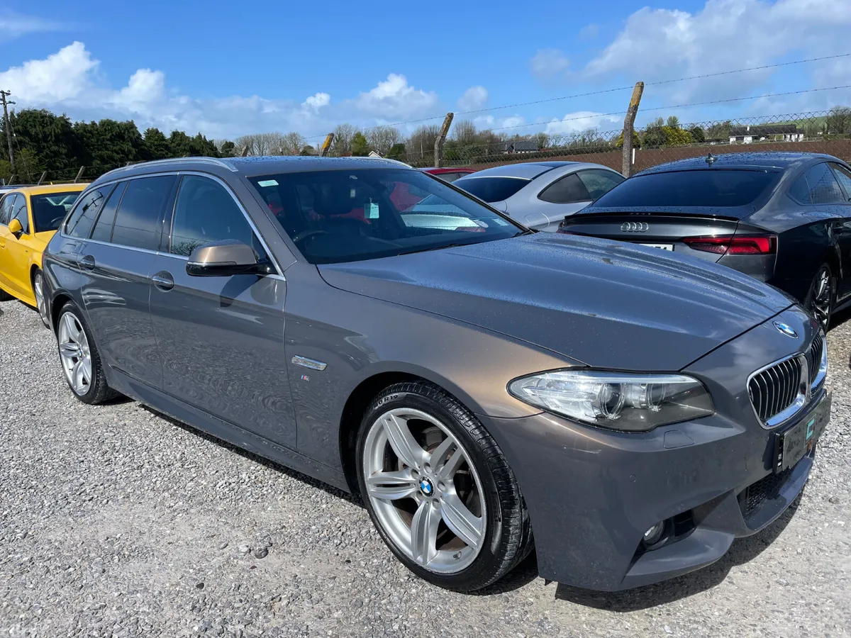 BMW 5-Series Estate/Jeep, Diesel, 2015, Beige