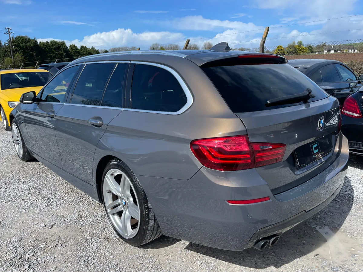 BMW 5-Series Estate/Jeep, Diesel, 2015, Beige