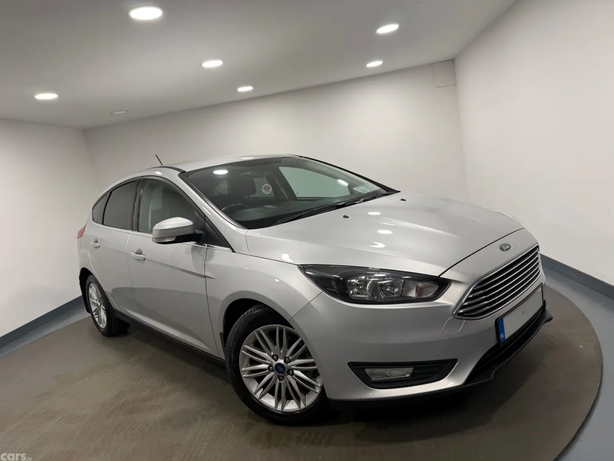 Ford Focus Hatchback, Diesel, 2017, Silver