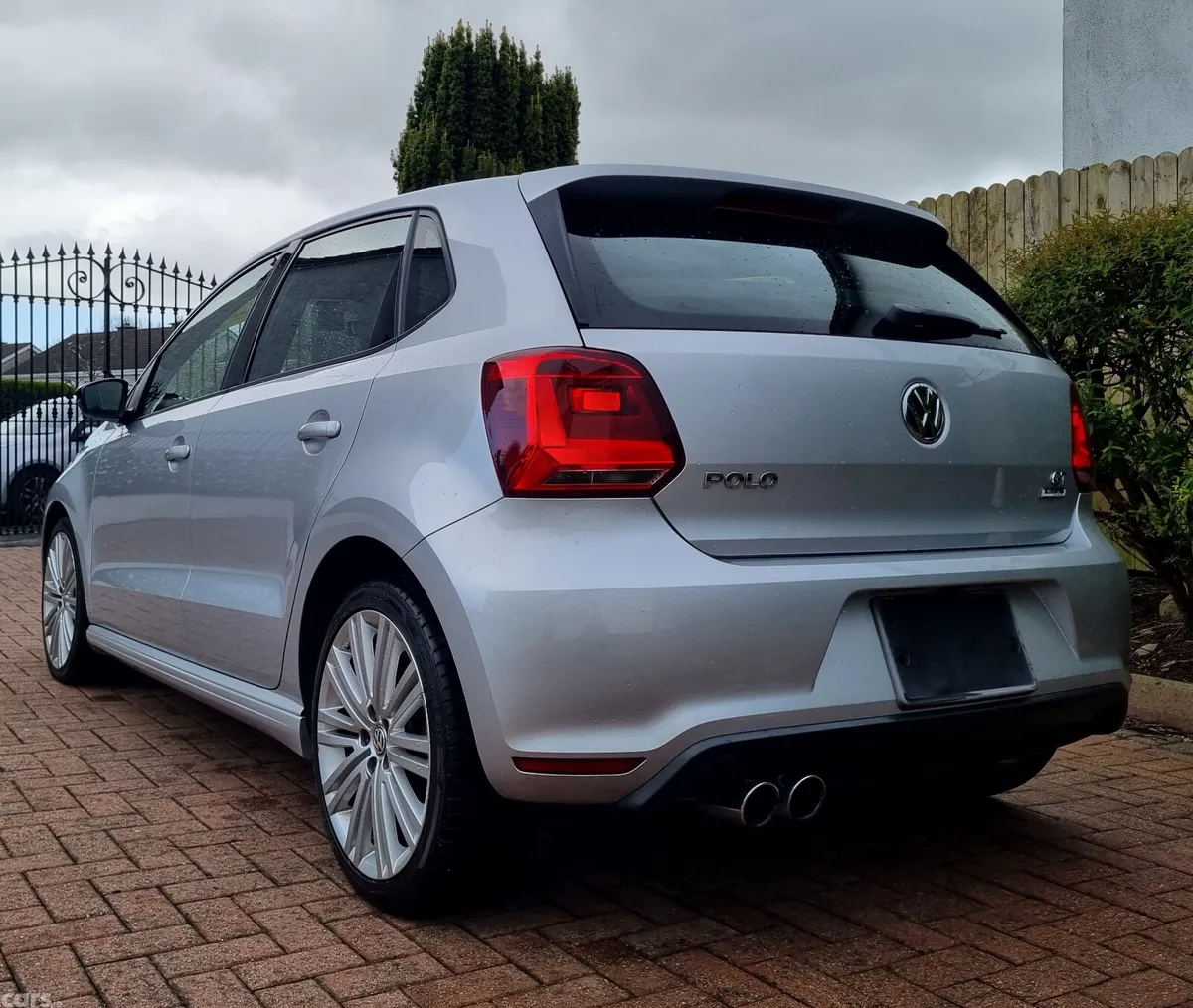 Volkswagen Polo Hatchback, Petrol, 2014, Silver
