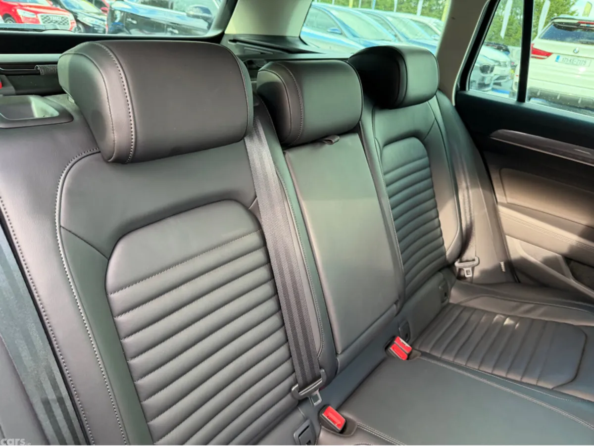 Volkswagen Passat Estate, Diesel, 2019, Black