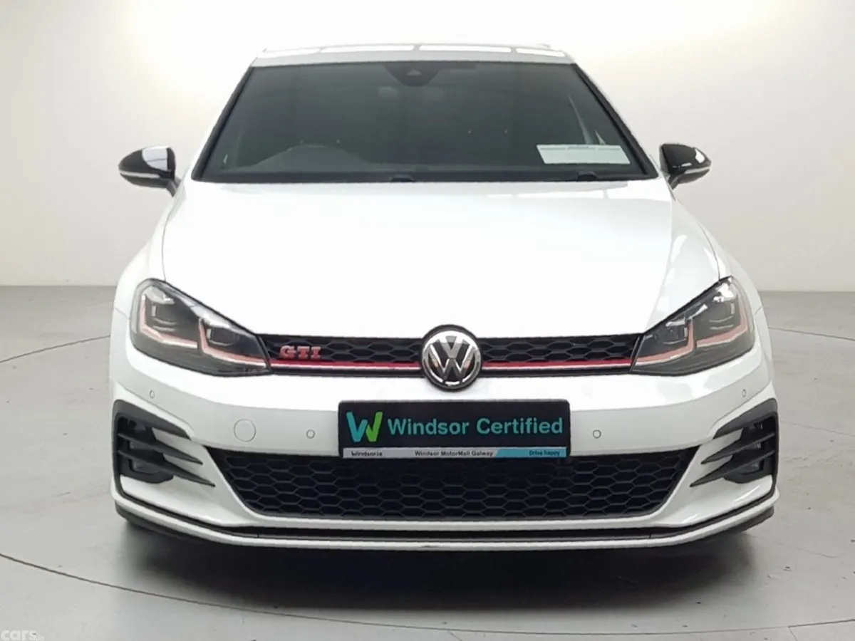 Volkswagen Golf Hatchback, Petrol, 2018, White