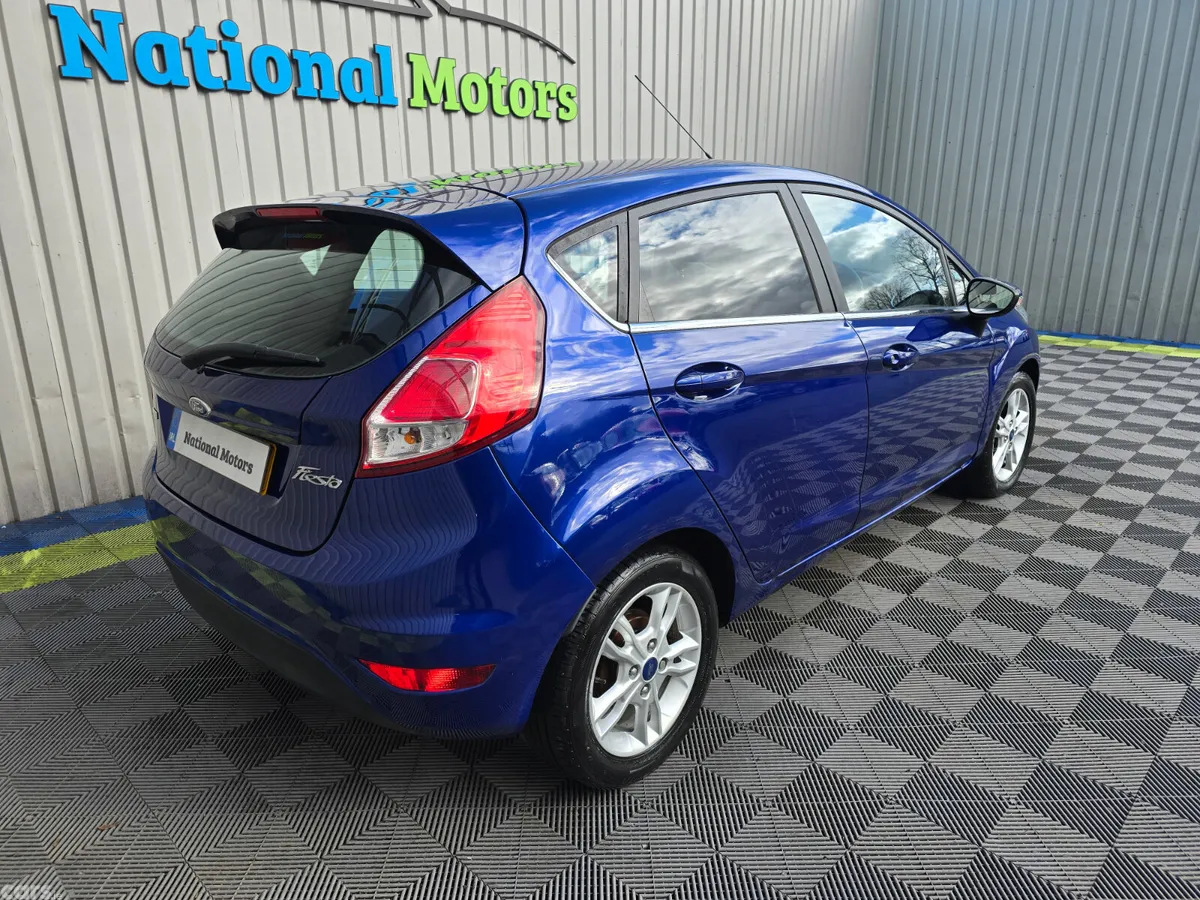 Ford Fiesta Hatchback, Petrol, 2015, Blue