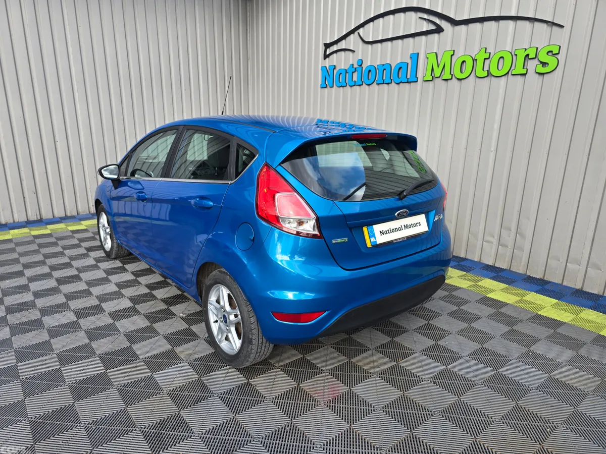 Ford Fiesta Hatchback, Petrol, 2014, Blue
