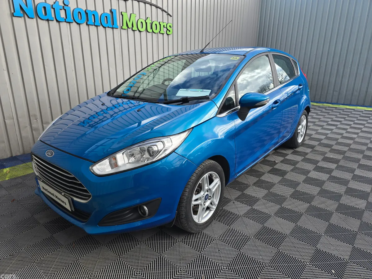 Ford Fiesta Hatchback, Petrol, 2014, Blue