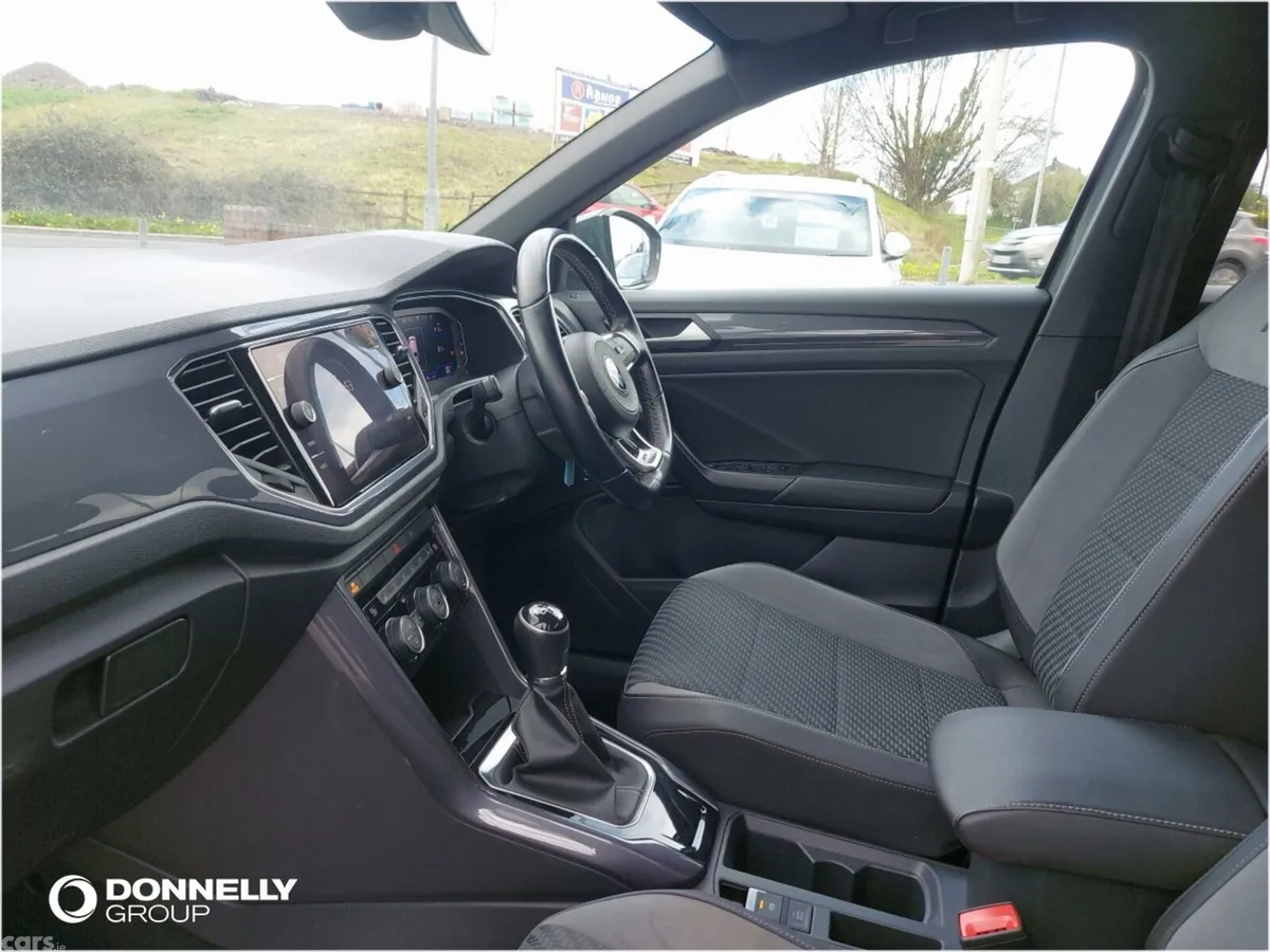 Volkswagen T-Roc Hatchback, Petrol, 2021, Grey