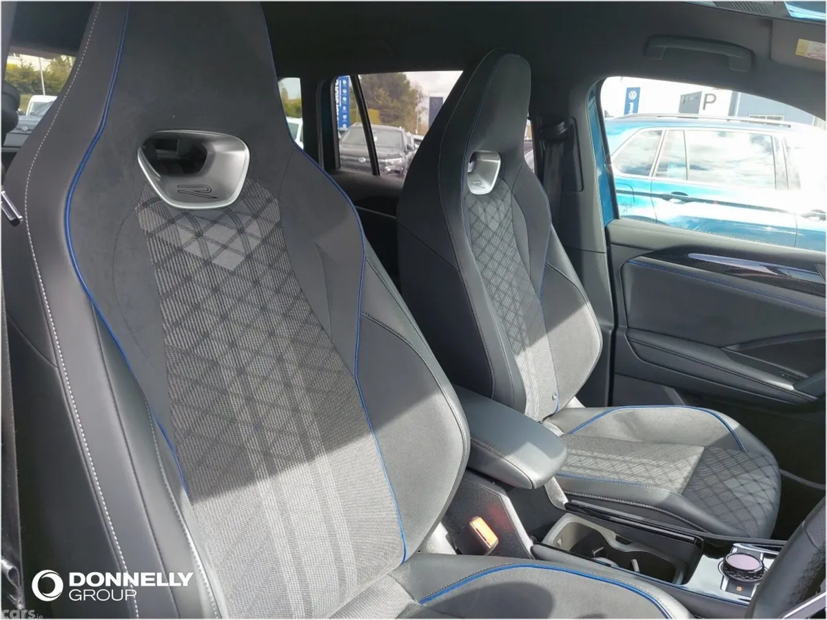 Volkswagen Tiguan Estate, Petrol, 2024, Blue