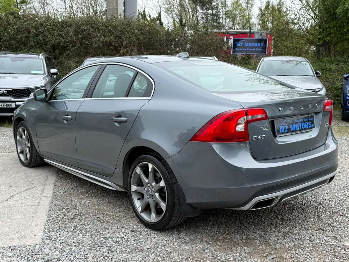 Volvo S60 Saloon, Diesel, 2015, Grey
