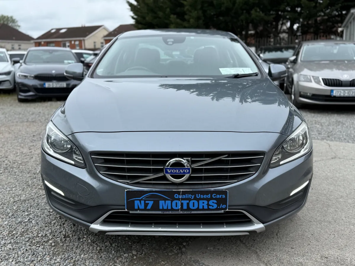 Volvo S60 Saloon, Diesel, 2015, Grey
