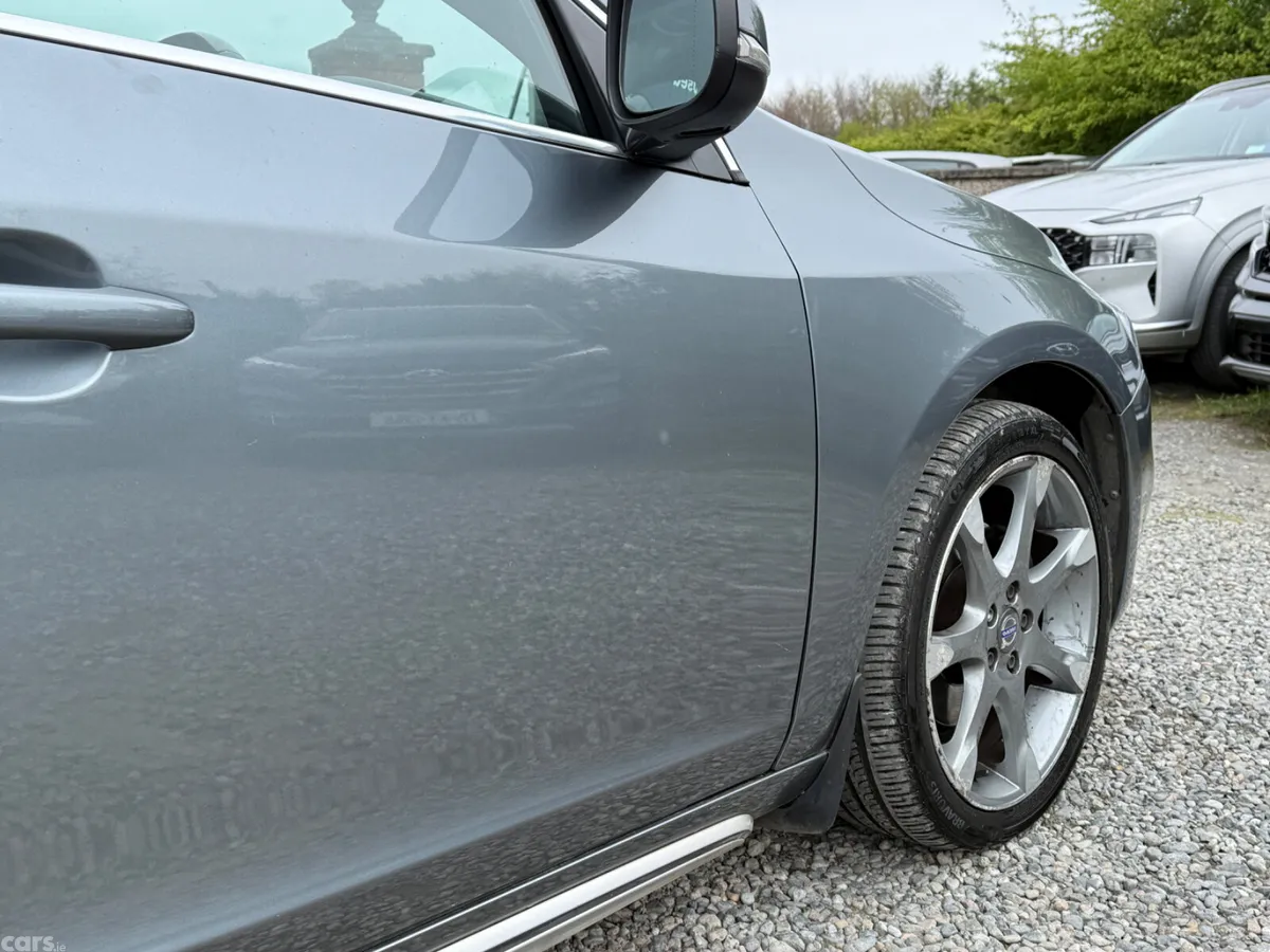 Volvo S60 Saloon, Diesel, 2015, Grey