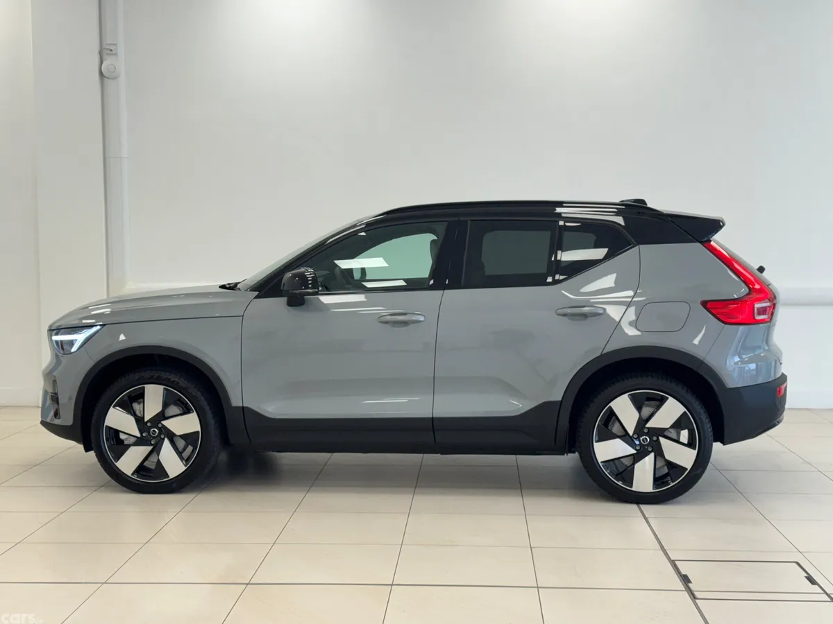 Volvo EX40 SUV, Electric, 2026, Grey