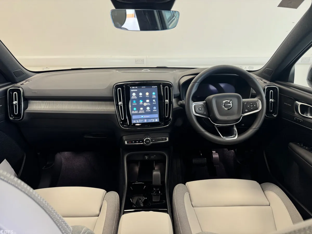 Volvo EX40 SUV, Electric, 2026, Grey