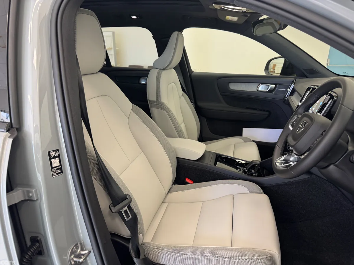 Volvo EX40 SUV, Electric, 2026, Grey