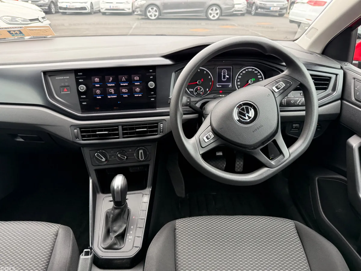 Volkswagen Polo Hatchback, Petrol, 2021, Red