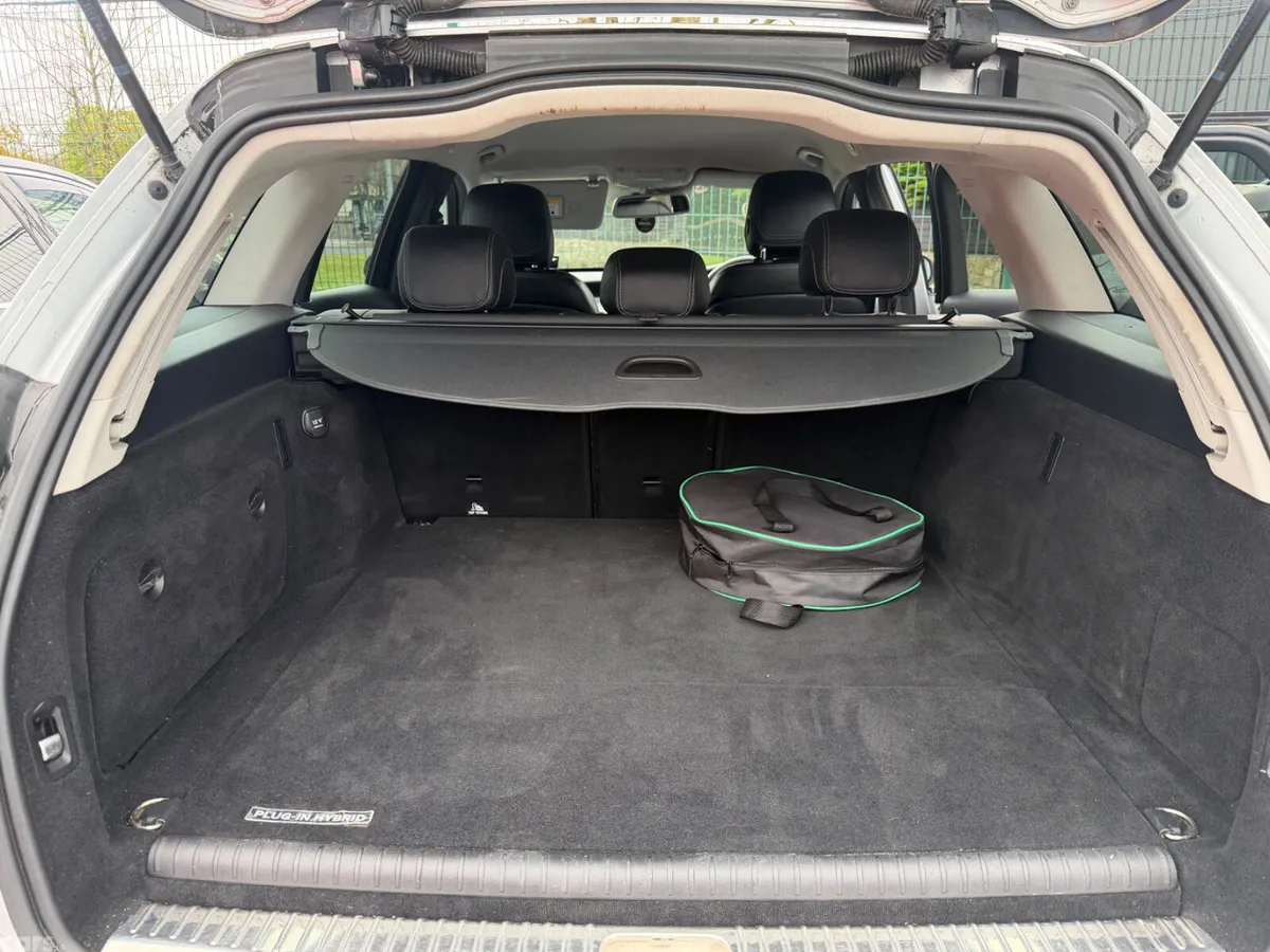 Mercedes-Benz C-Class Estate, Petrol Plug-in Hybrid, 2017, Silver