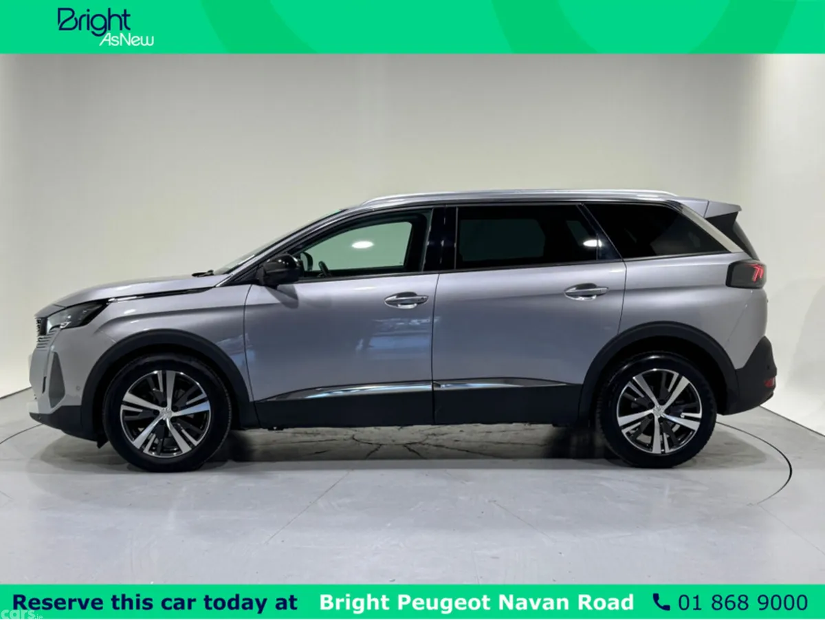 Peugeot 5008 MPV, Diesel, 2022, Grey