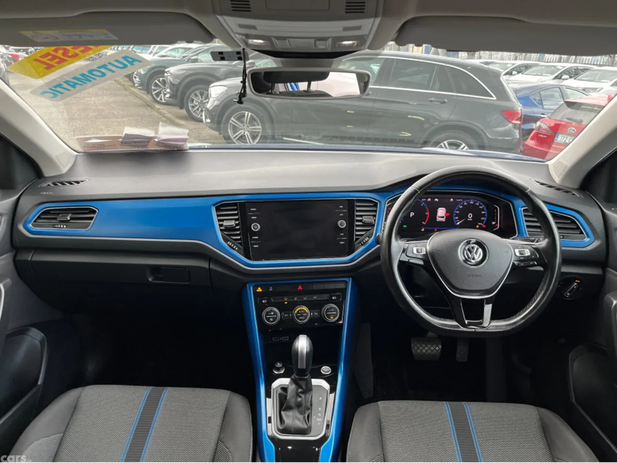 Volkswagen T-Roc SUV, Diesel, 2020, Blue