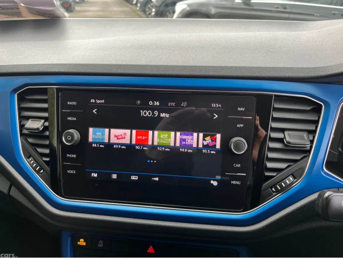 Volkswagen T-Roc SUV, Diesel, 2020, Blue