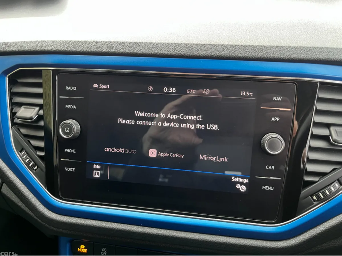 Volkswagen T-Roc SUV, Diesel, 2020, Blue