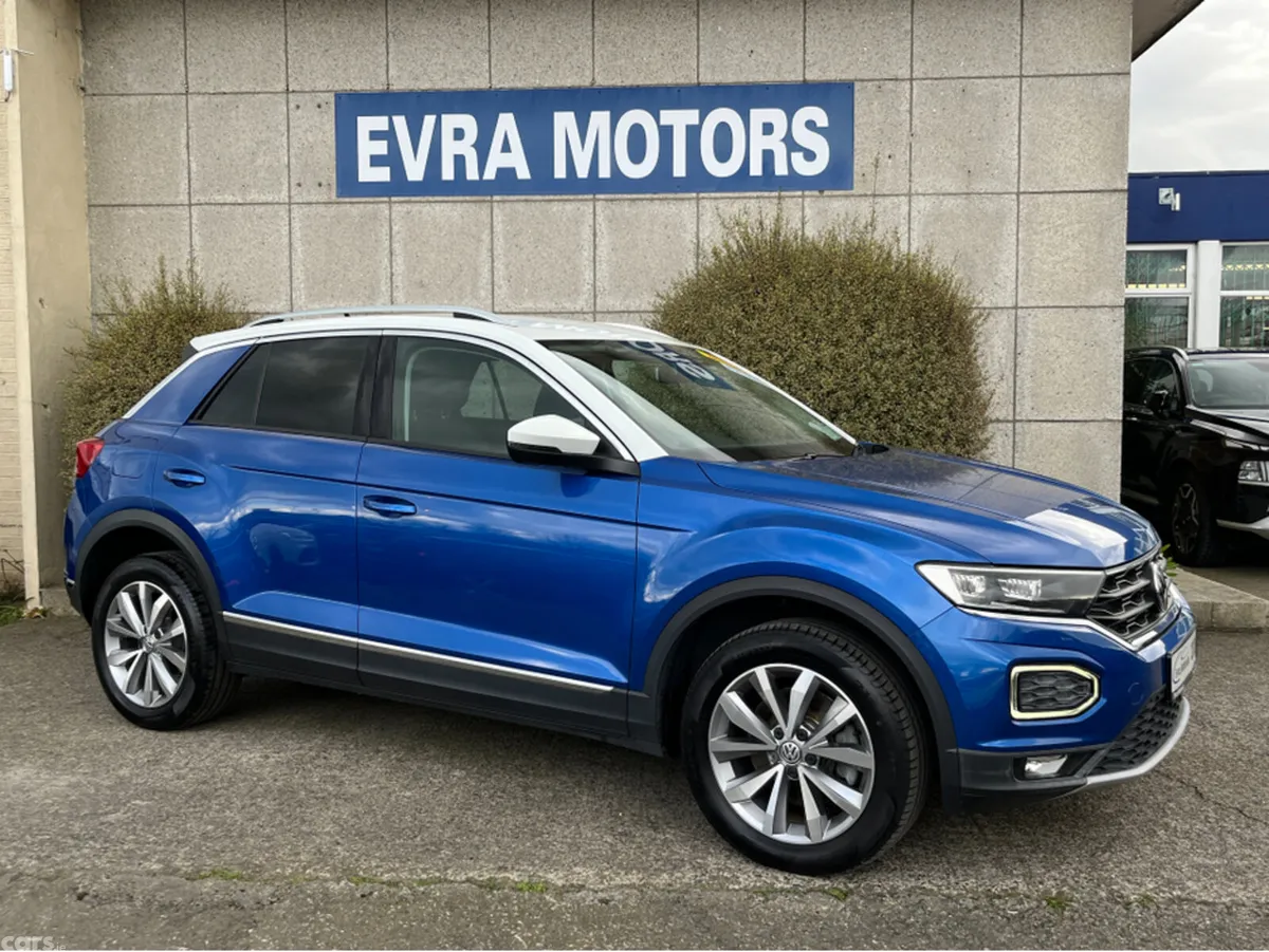 Volkswagen T-Roc SUV, Diesel, 2020, Blue