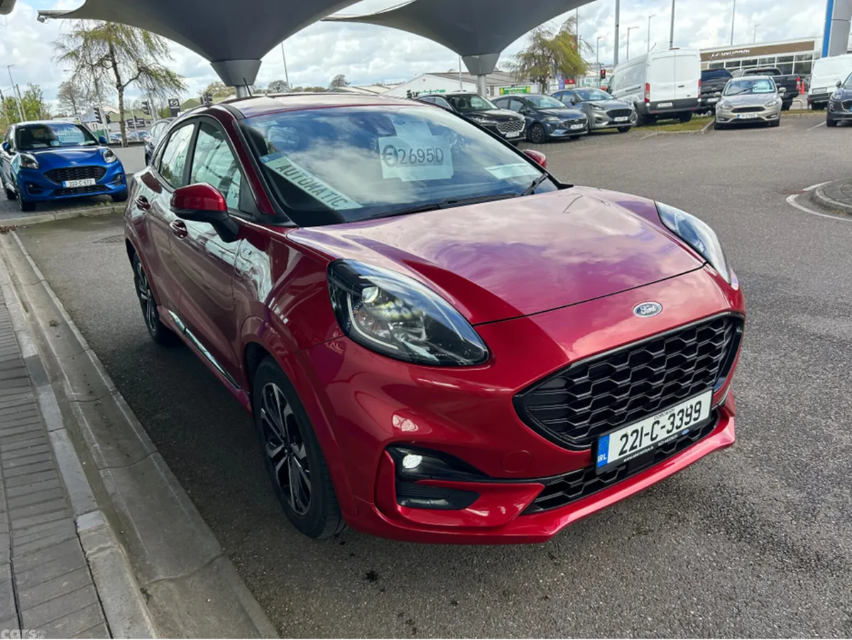 Ford Puma MPV, Petrol Hybrid, 2022, Red