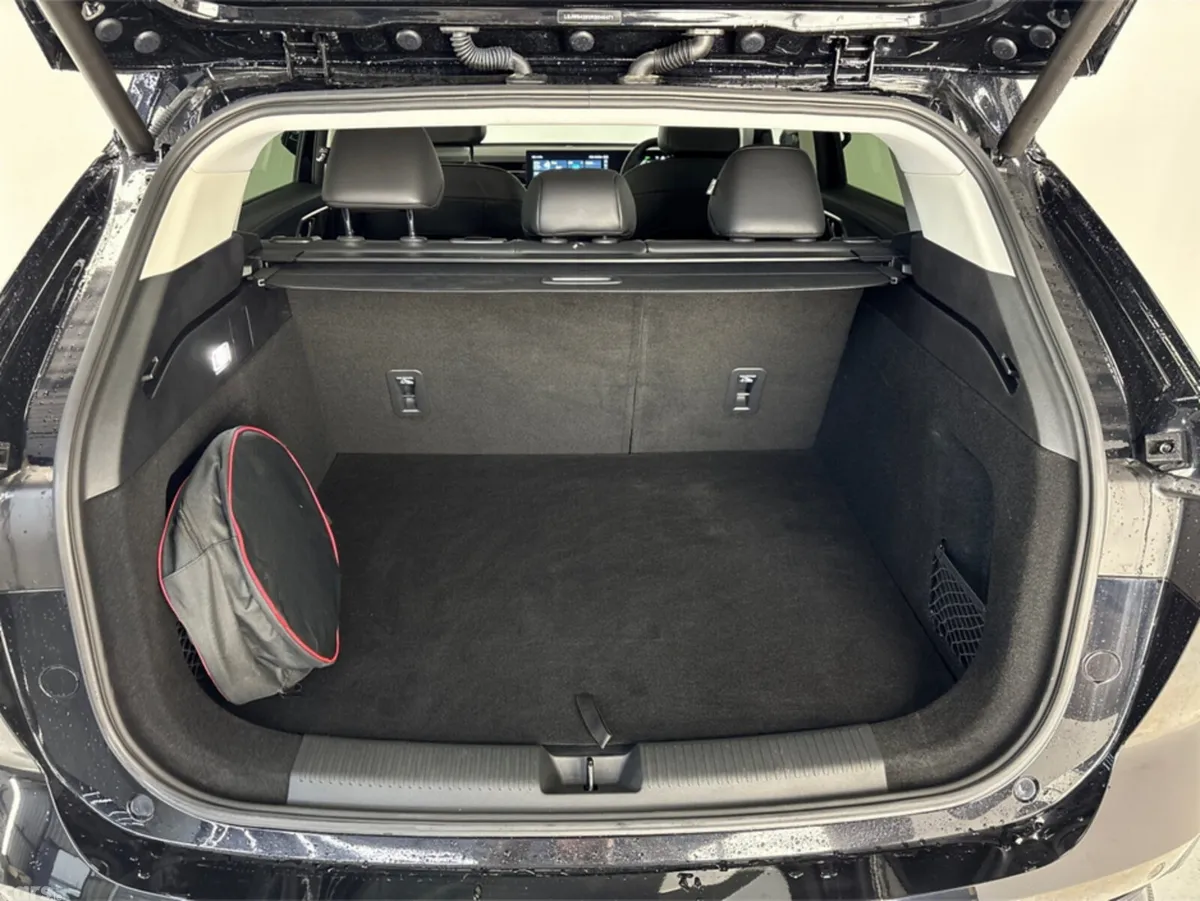 MG HS SUV, Petrol Plug-in Hybrid, 2026, Black