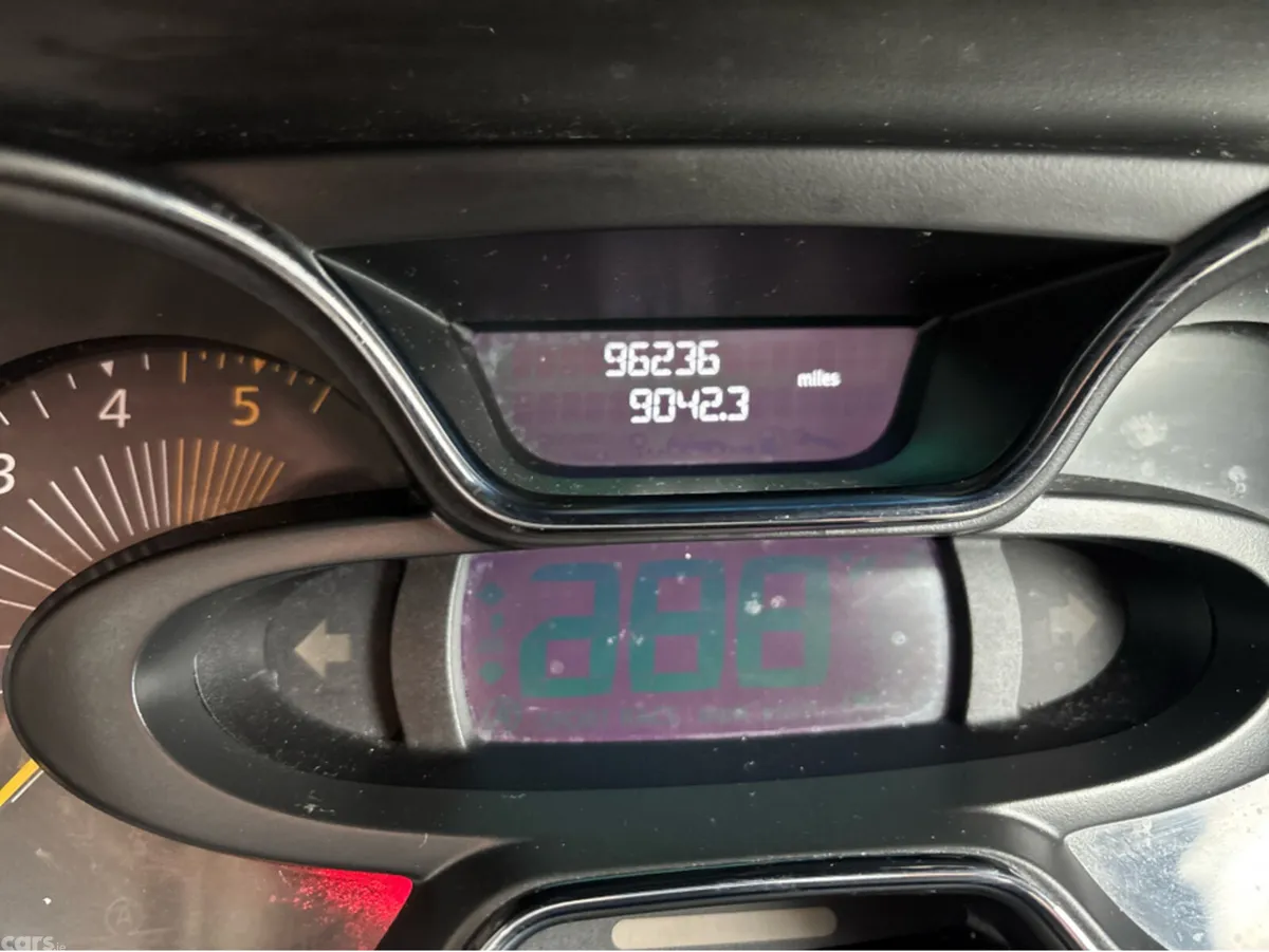 Renault Captur Hatchback, Diesel, 2015, Blue