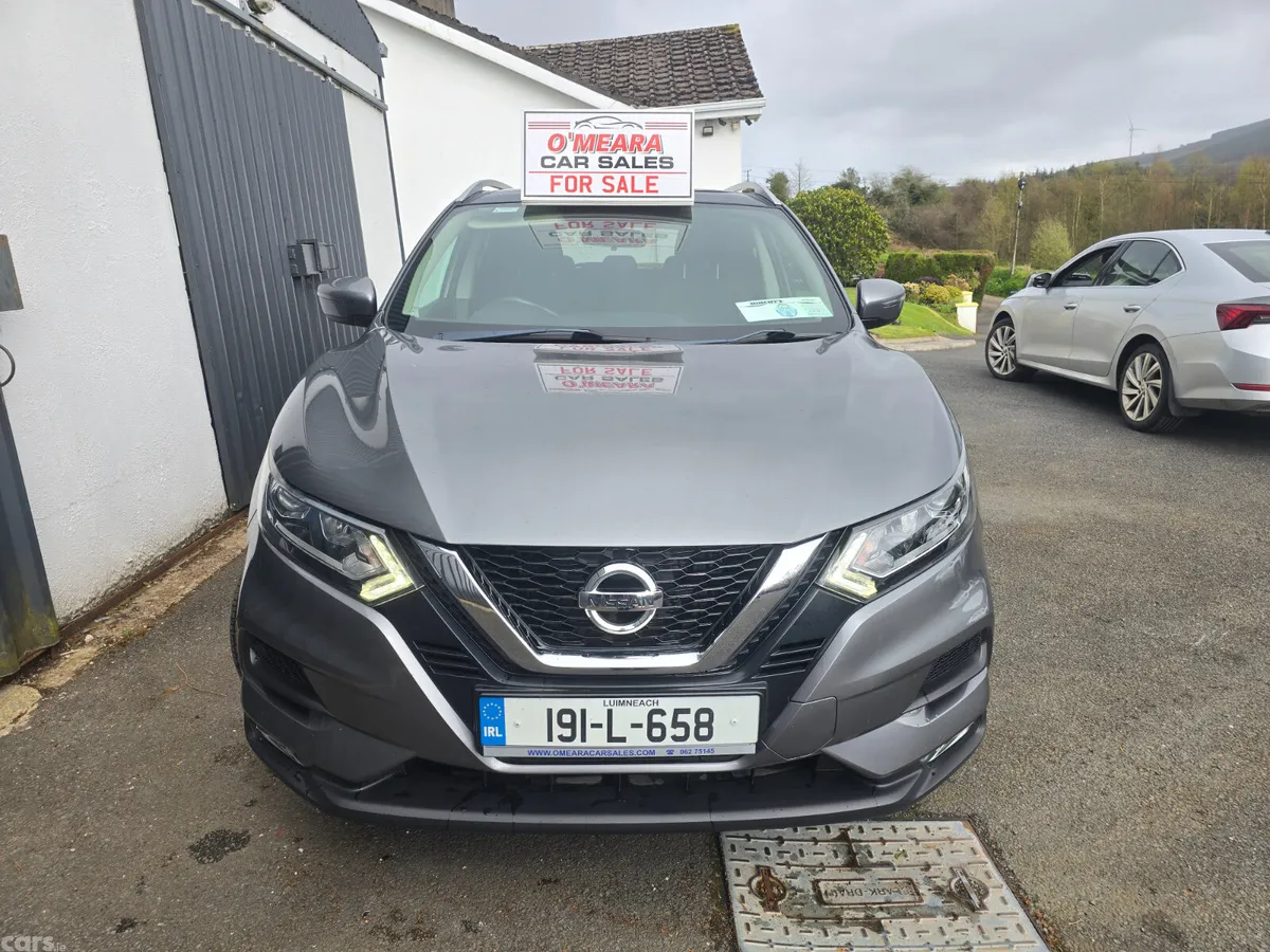 Nissan Qashqai MPV, Diesel, 2019, Grey