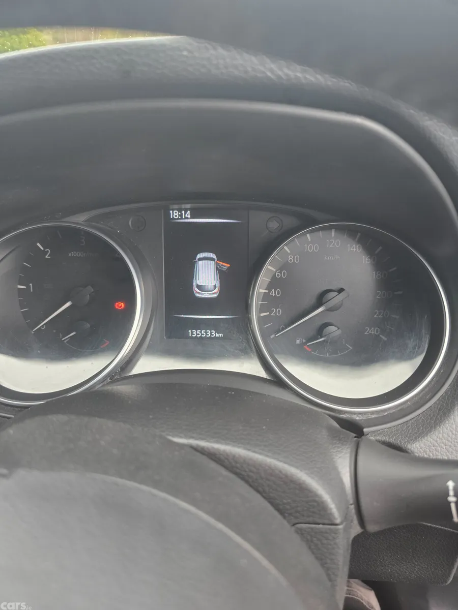 Nissan Qashqai MPV, Diesel, 2019, Grey