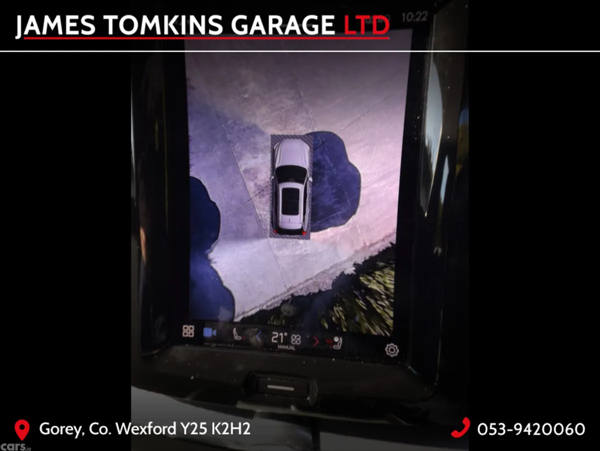 Volvo XC60 Estate, Diesel, 2022, Orange