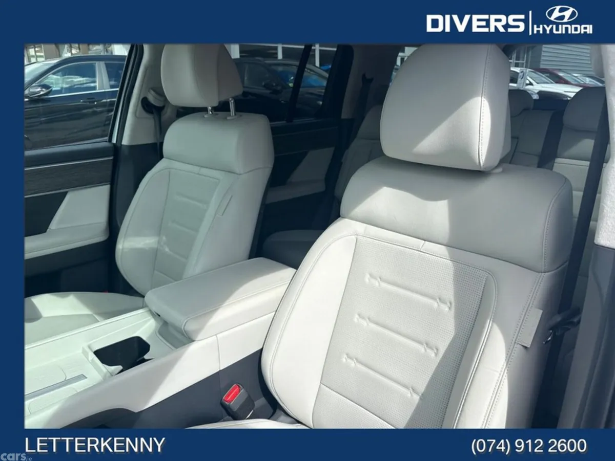 Hyundai Santa Fe Estate, Petrol Plug-in Hybrid, 2026, White