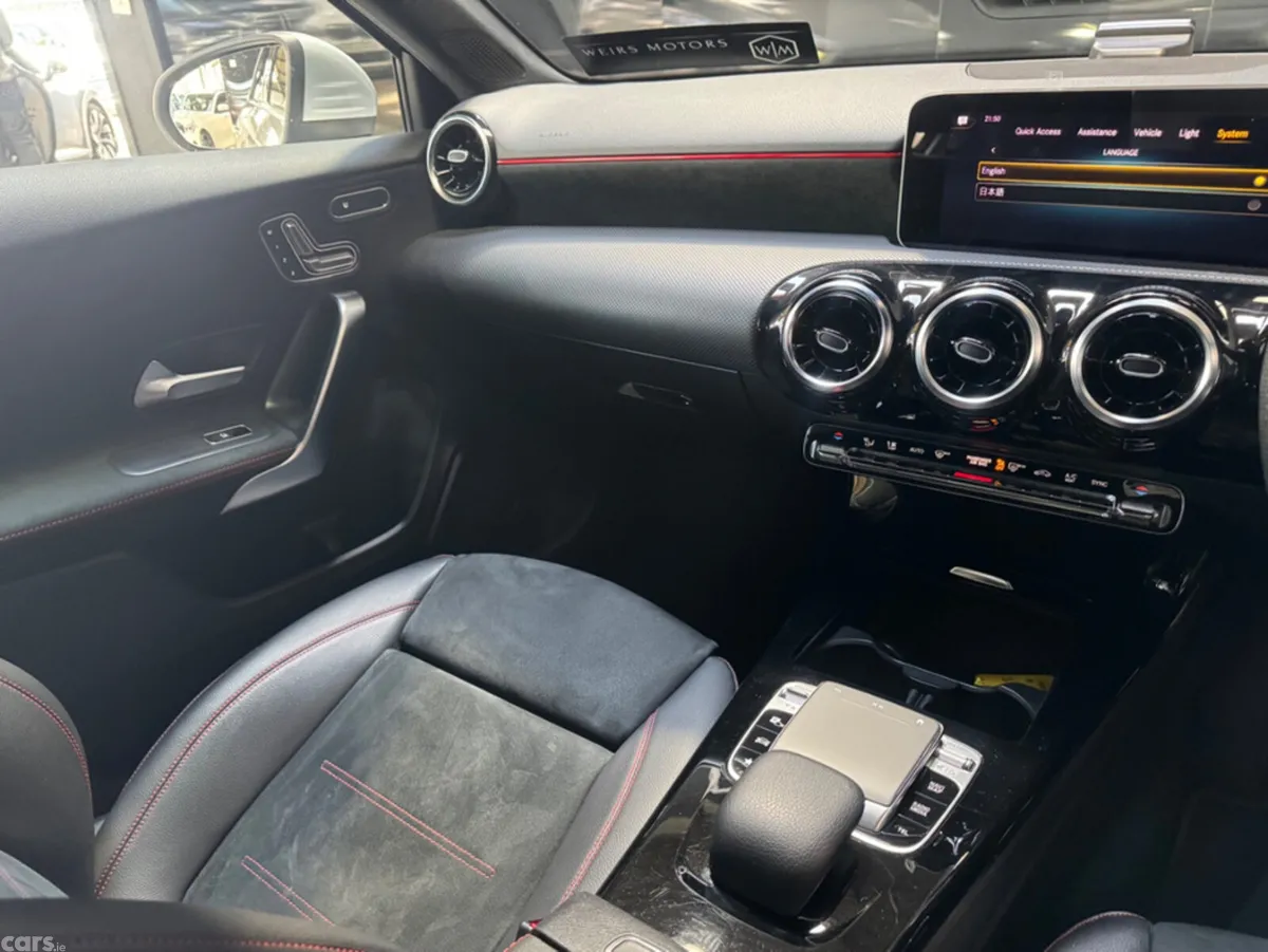 Mercedes-Benz A-Class Hatchback, Petrol, 2018, Silver