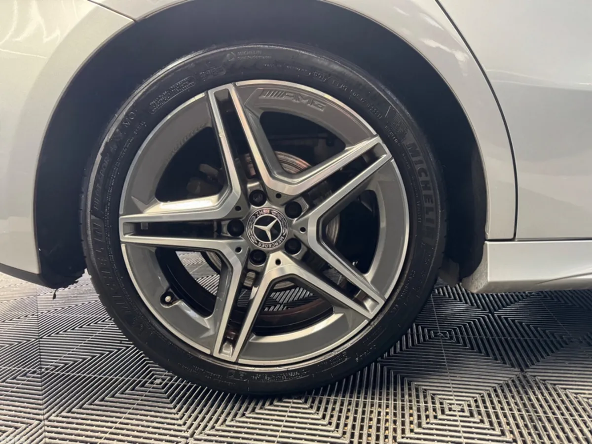 Mercedes-Benz A-Class Hatchback, Petrol, 2018, Silver
