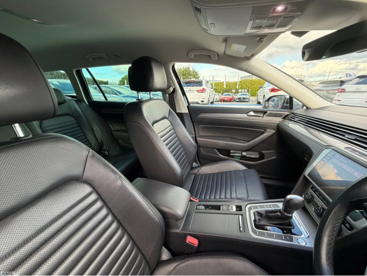 Volkswagen Passat Estate, Diesel, 2019, Black