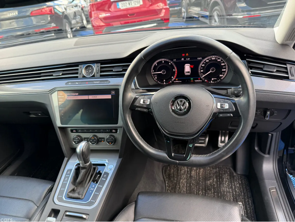 Volkswagen Passat Estate, Diesel, 2019, Black