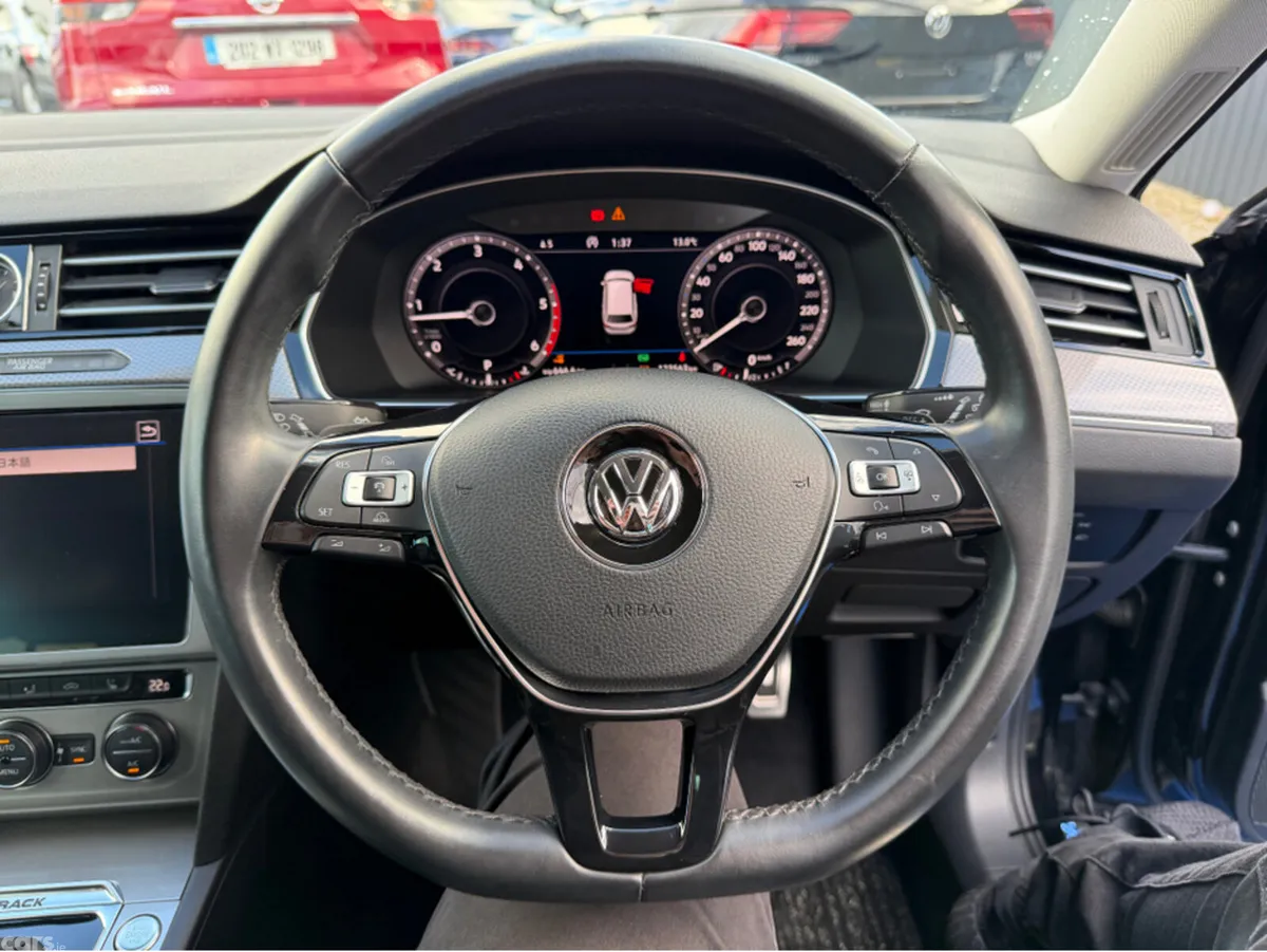 Volkswagen Passat Estate, Diesel, 2019, Black