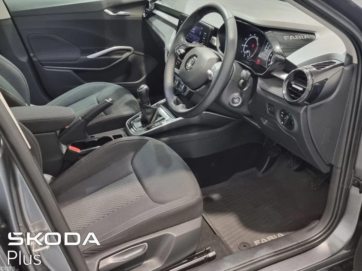 Skoda Fabia Hatchback, Petrol, 2023, Grey