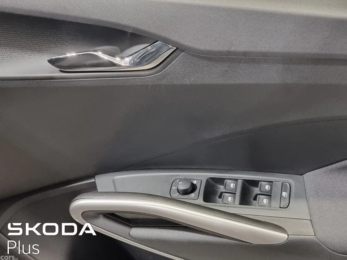 Skoda Fabia Hatchback, Petrol, 2023, Grey