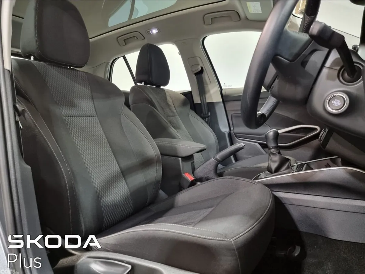 Skoda Fabia Hatchback, Petrol, 2023, Grey