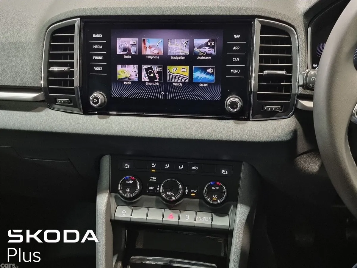 Skoda Karoq SUV, Diesel, 2023, Red