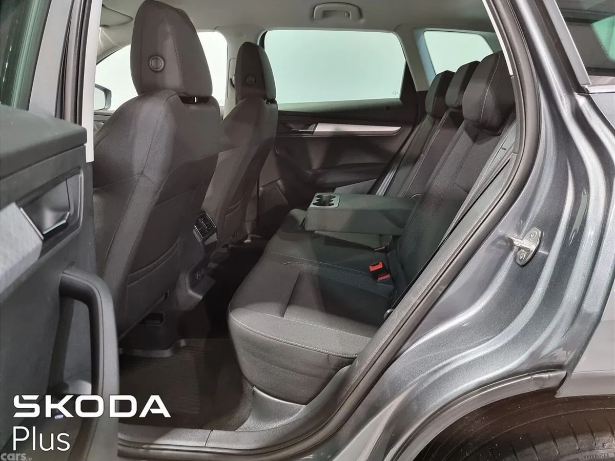 Skoda Karoq SUV, Diesel, 2024, Grey
