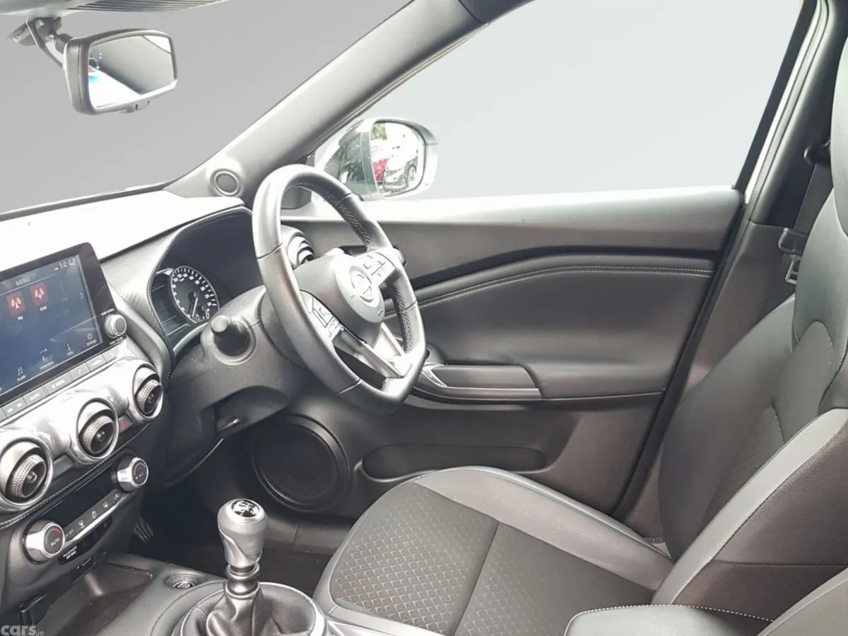 Nissan Juke SUV, Petrol, 2024, White