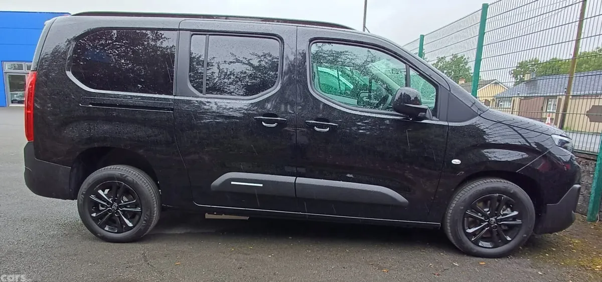 Citroen Berlingo MPV, Diesel, 2026, Black
