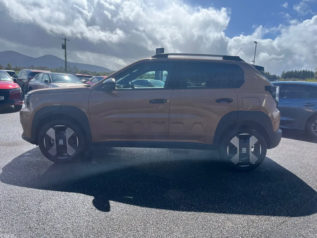 Fiat Grande Panda Hatchback, Petrol, 2026, Brown