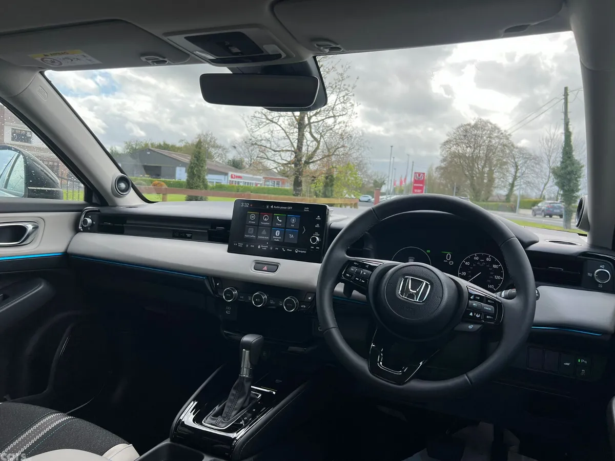 Honda HR-V Hatchback, Petrol Hybrid, 2026, White