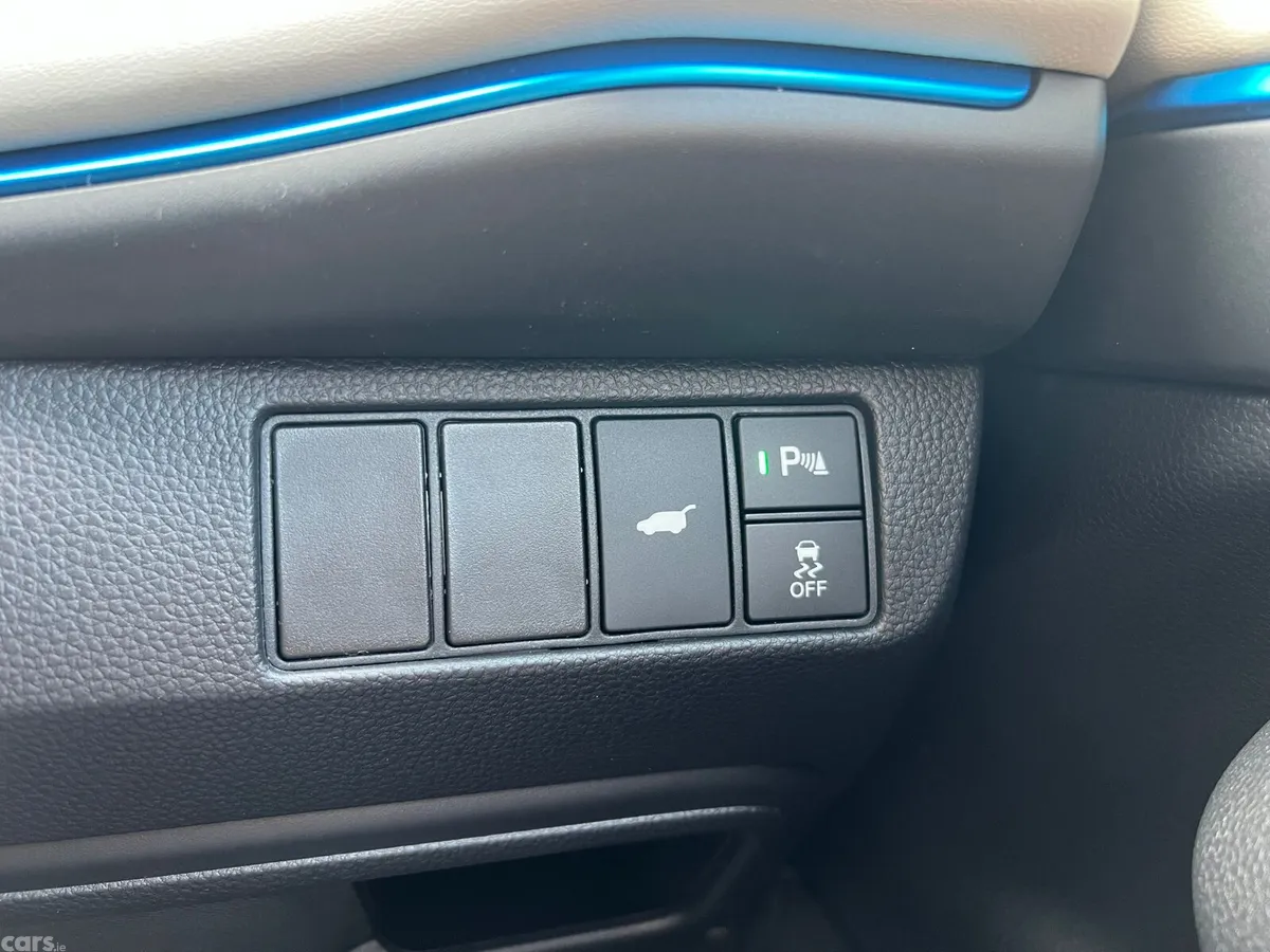 Honda HR-V Hatchback, Petrol Hybrid, 2026, White