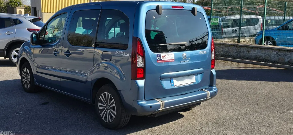 Peugeot Partner Tepee MPV, Diesel, 2018, Blue
