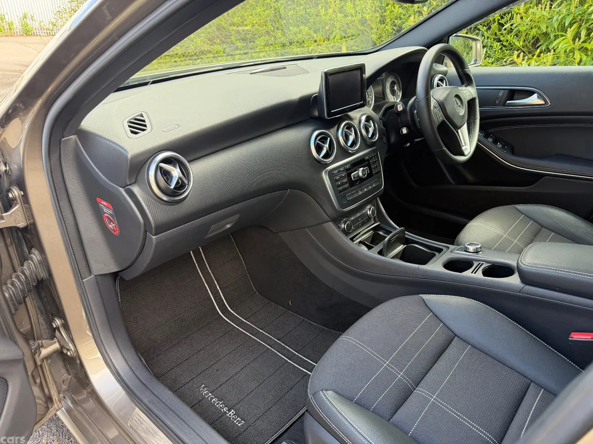 Mercedes-Benz A-Class Hatchback, Petrol, 2013, Beige