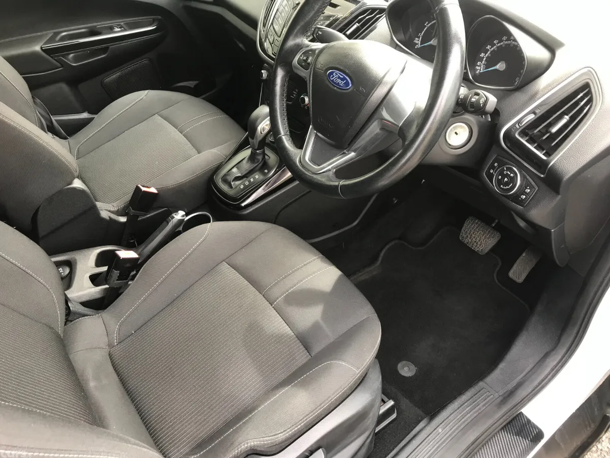 Ford B-Max Hatchback, Petrol, 2014, White