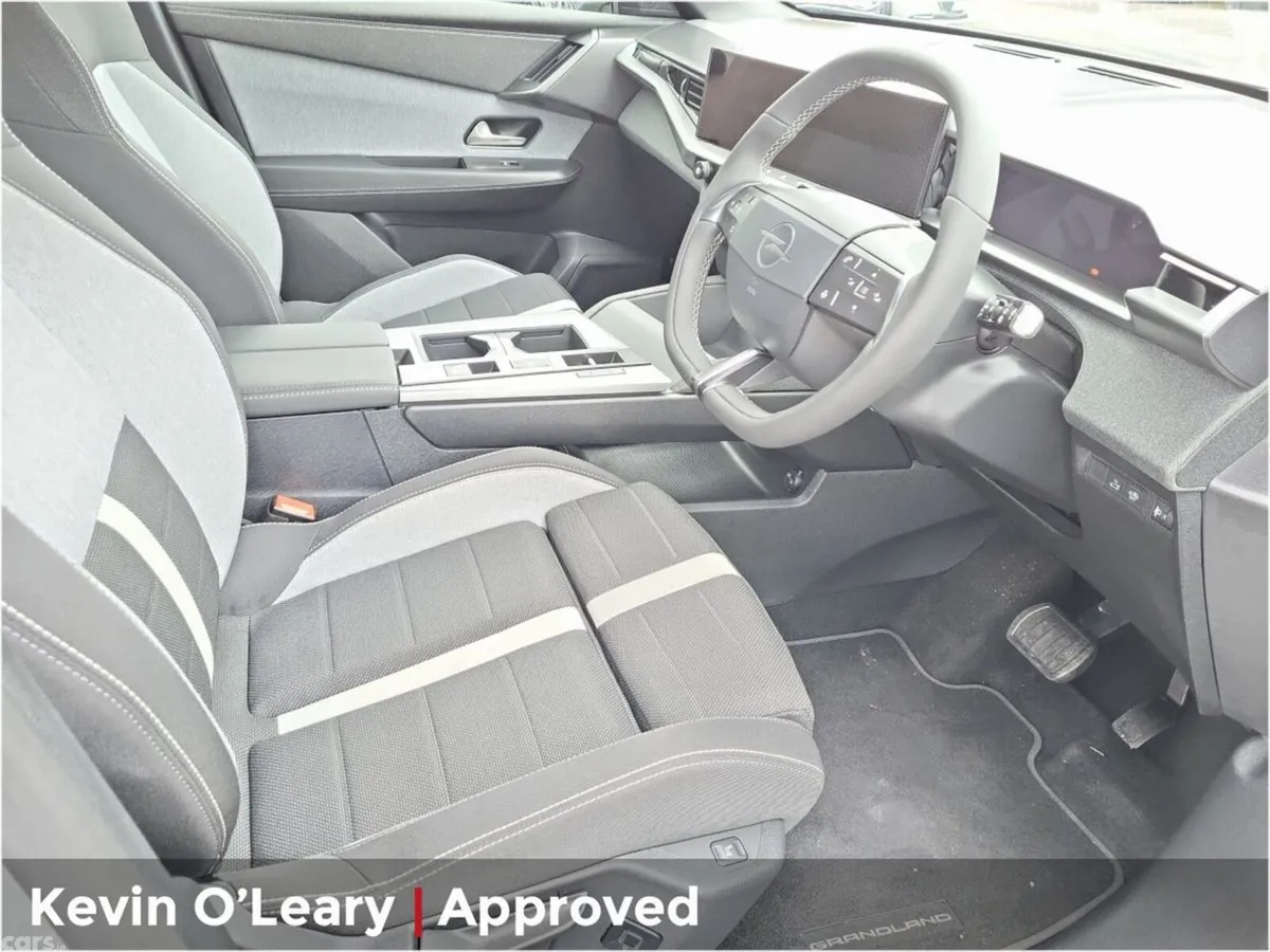 Opel Grandland SUV, Petrol, 2025, Grey